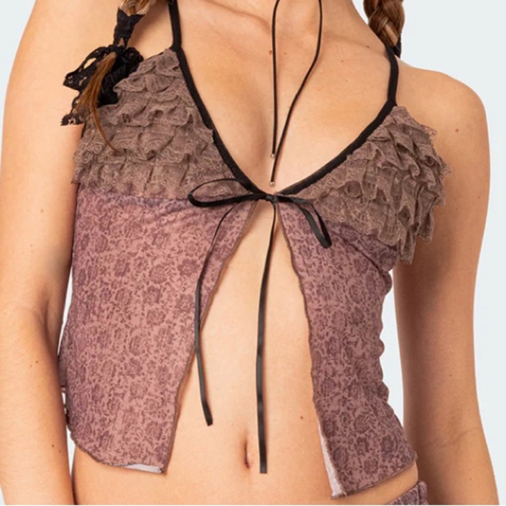 Edikted Mauve Lace Ruffle Crop Top